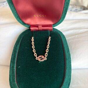 EUC Gucci Silver Chain Bracelet